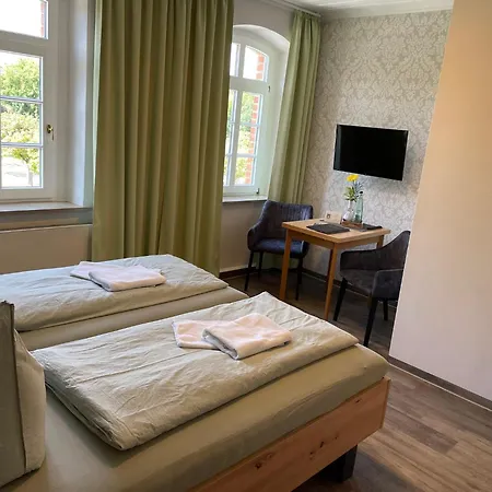 Appartments Zur Schlosswache Delitzsch Buitenkant foto