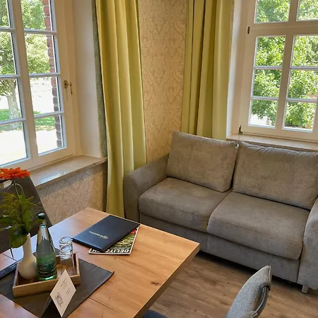 Appartments Zur Schlosswache Delitzsch Buitenkant foto